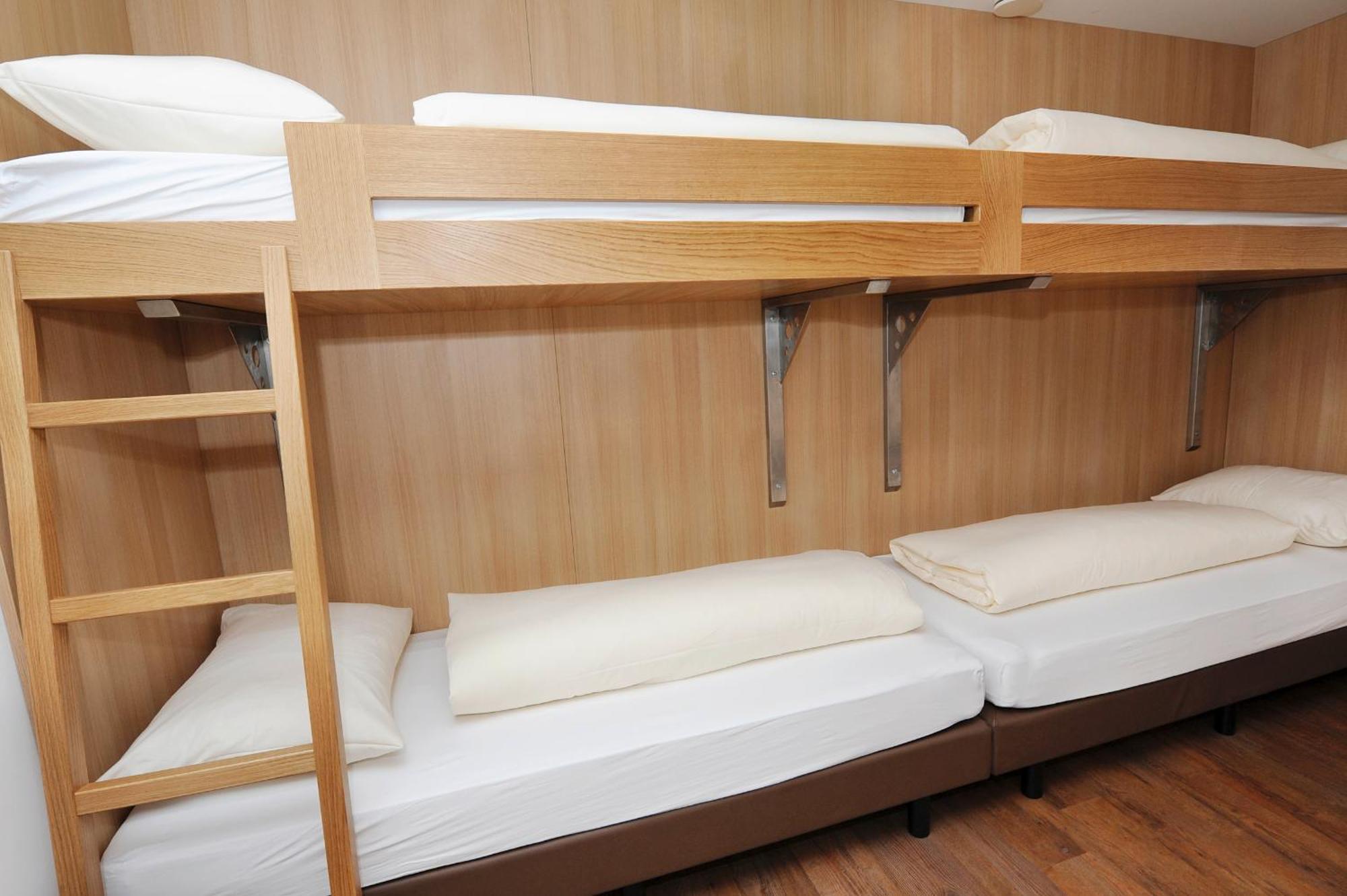 שרונס Apartments Drei Tuerme By Pferd Auf Wolke חדר תמונה